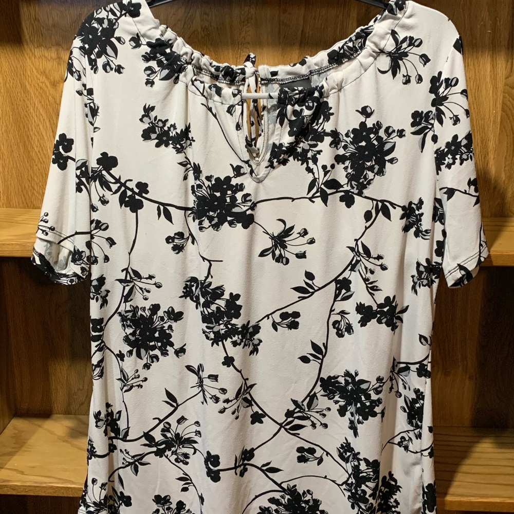 Black and white blouse